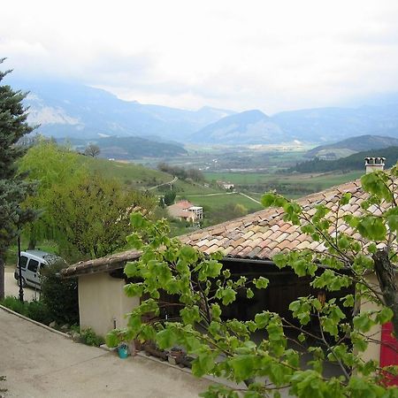 La Grange D'Agnes Bed and Breakfast Montmaur-en-Diois Exterior foto